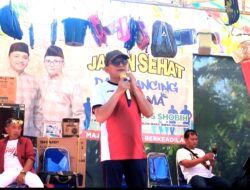 Ratusan Warga Gajahrejo Purwodadi Antusias Sambut Kehadiran Gus Shobih Di Acara Jalan Santai