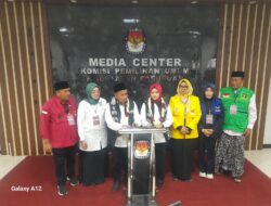 Paslon MUDA Serahkan Berkas Dokumen Pendaftaran ke KPU Kabupaten Pasuruan