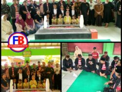 ‎Jelang Ramadhan “Budayawan” Nyadran di Makam Pak Sakera 